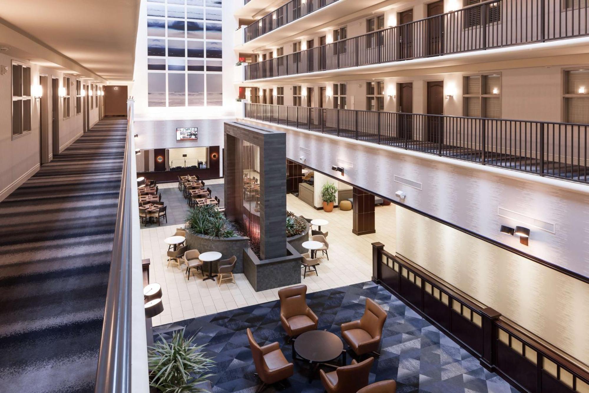เอมบาสซีสวีทแทมปา แบรนดัน โฮเต็ล Hotel Heartland ภายนอก รูปภาพ